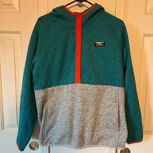 L.L. Bean sweater fleece snap pullover